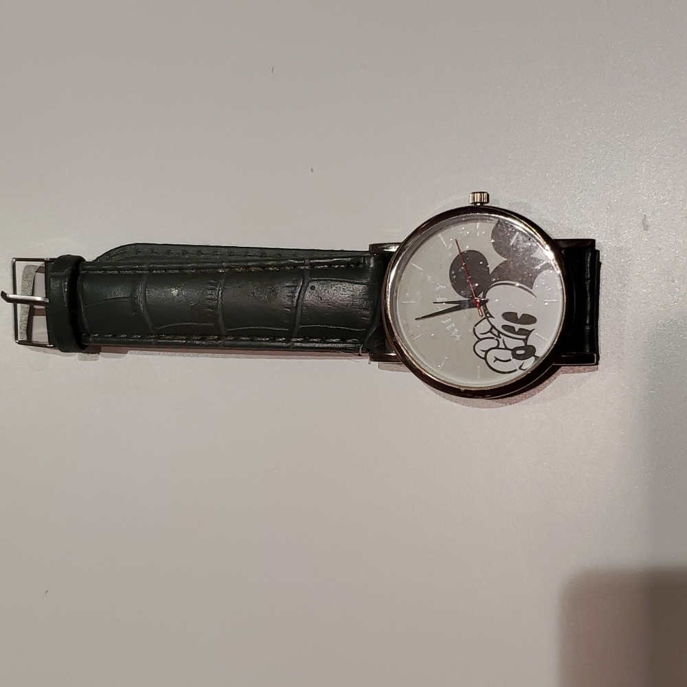 Mickey Mouse Watch - image 7